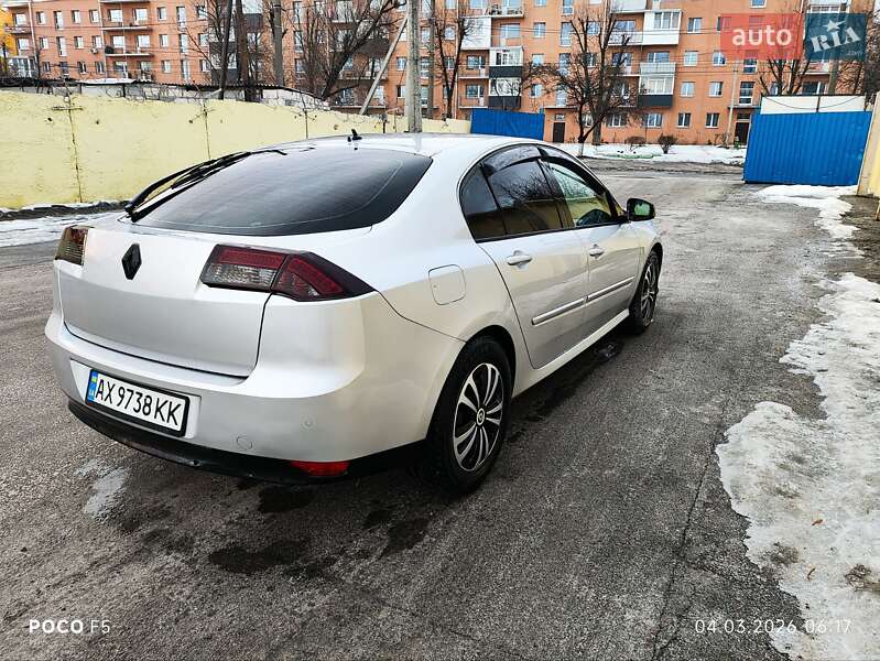 Лифтбек Renault Laguna 2011 в Харькове