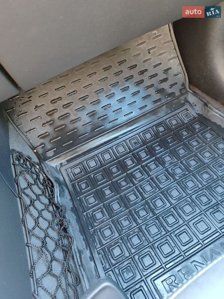 Універсал Renault Laguna 2010 в Полтаві