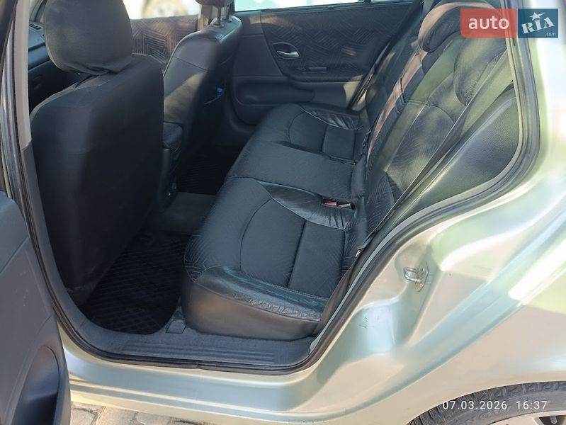 Універсал Renault Laguna 2002 в Ужгороді