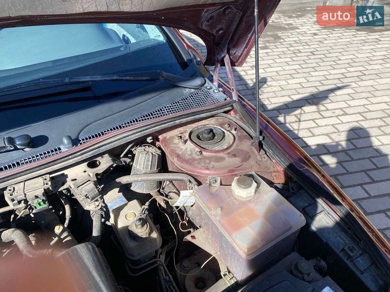 Лифтбек Renault Laguna 1996 в Хмельницком