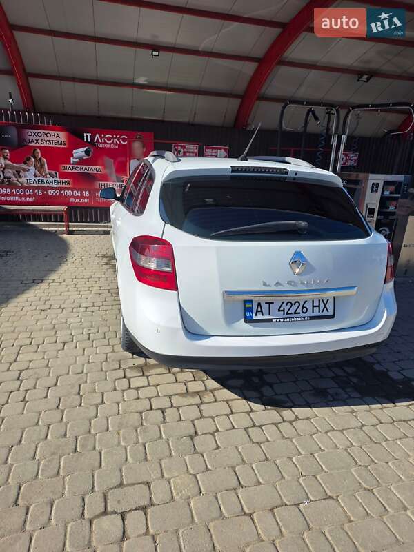 Універсал Renault Laguna 2011 в Надвірній