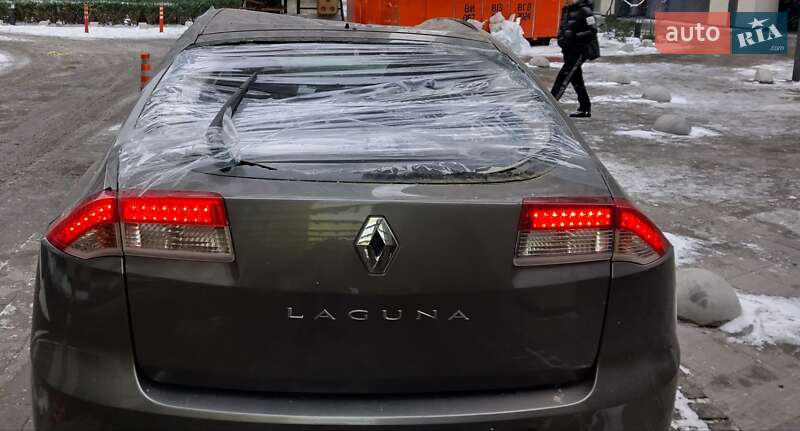 Ліфтбек Renault Laguna 2009 в Києві
