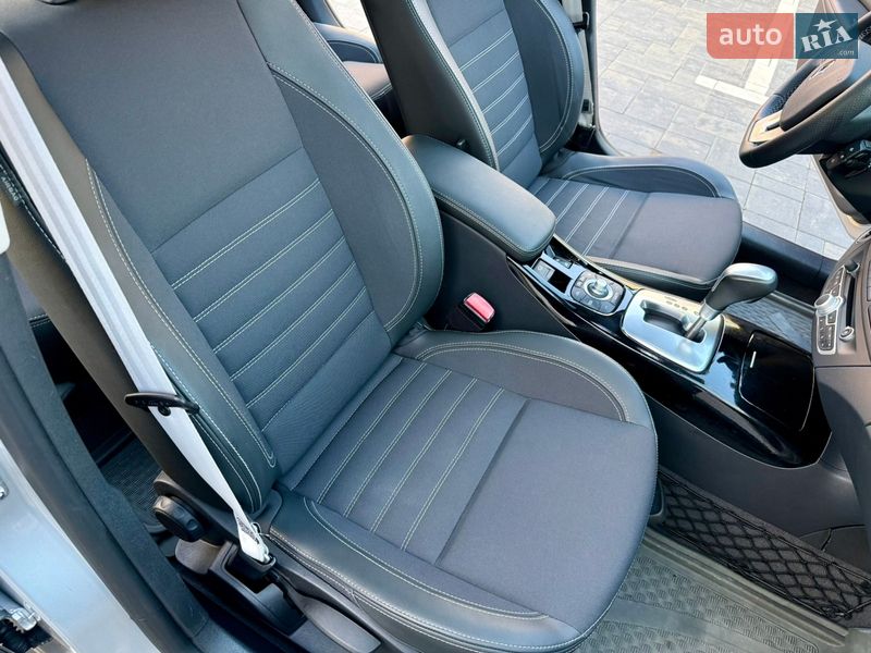 Универсал Renault Laguna 2011 в Луцке