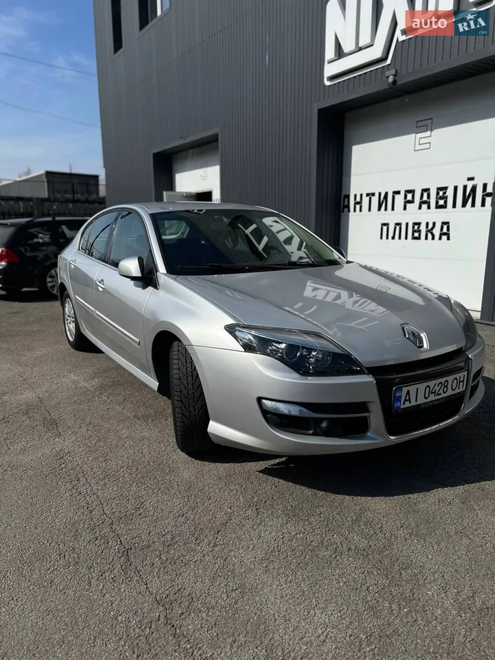 2011 Renault Laguna - мініатюра 16