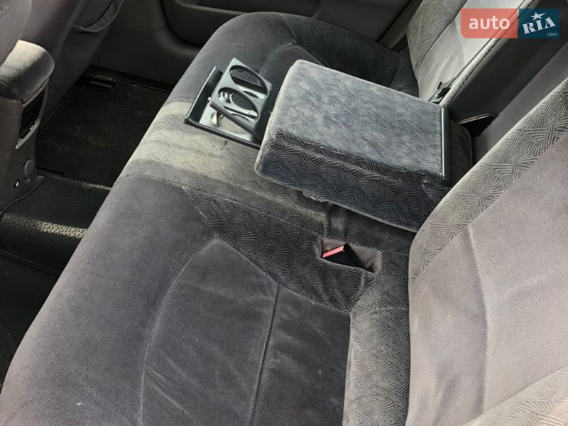 Лифтбек Renault Laguna 2001 в Виннице