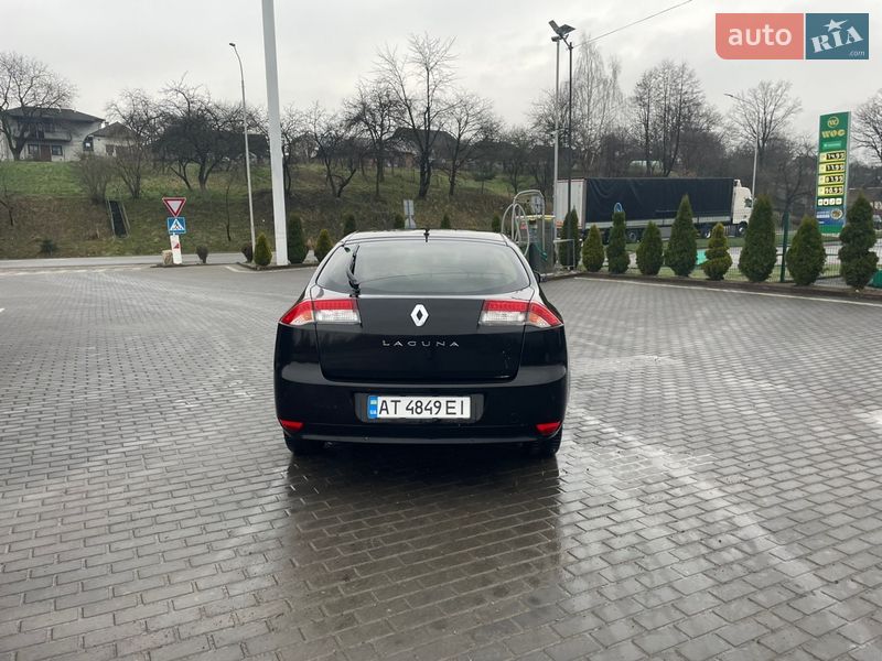 Лифтбек Renault Laguna 2010 в Выгоде фото 4 Лифтбек Renault Laguna 2010 в Выгоде