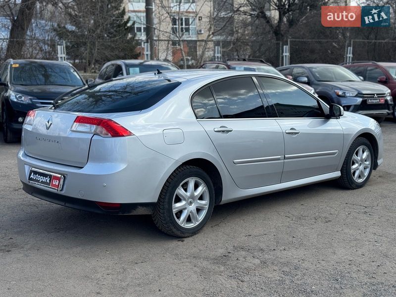 Лифтбек Renault Laguna 2010 в Виннице
