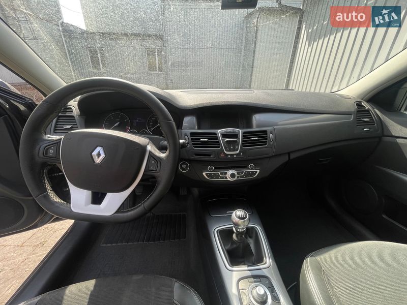 Универсал Renault Laguna 2010 в Шептицькому фото 27 Универсал Renault Laguna 2010 в Шептицькому