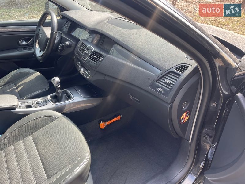 Универсал Renault Laguna 2010 в Шептицькому фото 35 Универсал Renault Laguna 2010 в Шептицькому