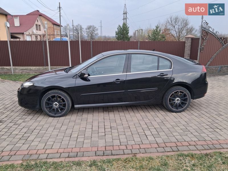 Лифтбек Renault Laguna 2009 в Калуше