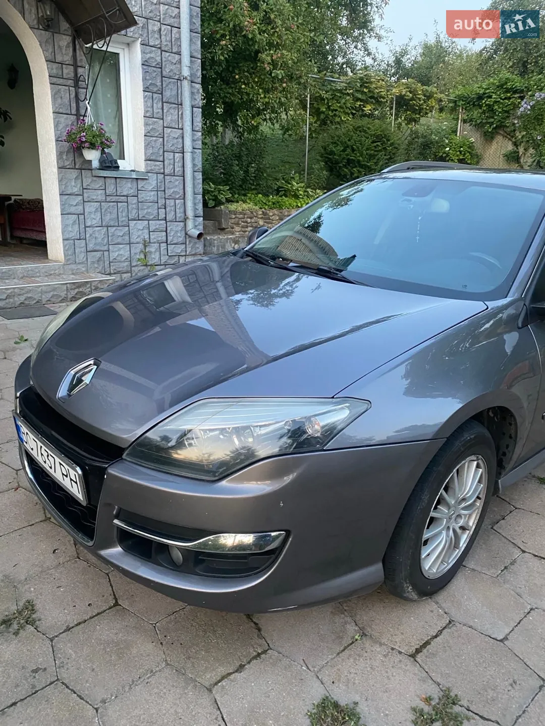 2011 Renault Laguna - мініатюра 2