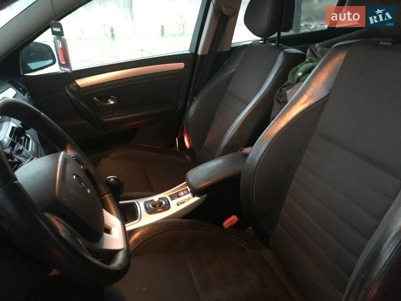 Лифтбек Renault Laguna 2008 в Дрогобыче