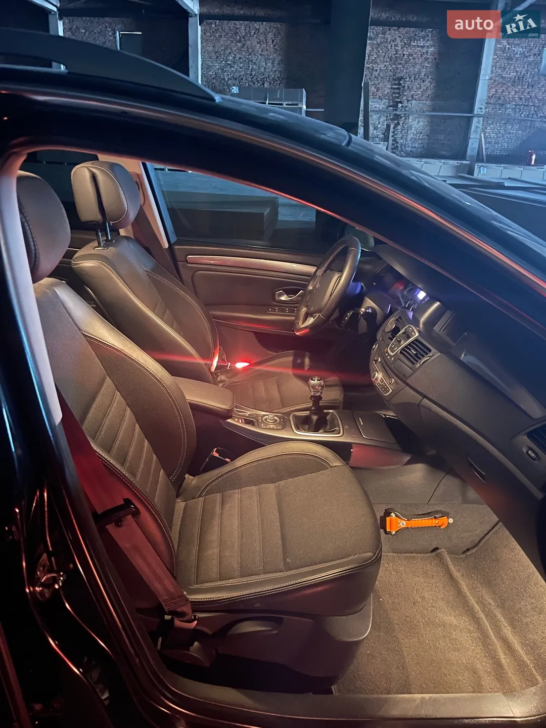 2010 Renault Laguna - мініатюра 29