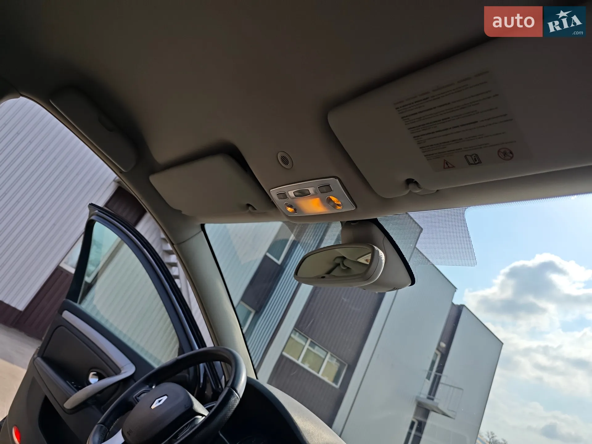2013 Renault Laguna - мініатюра 33