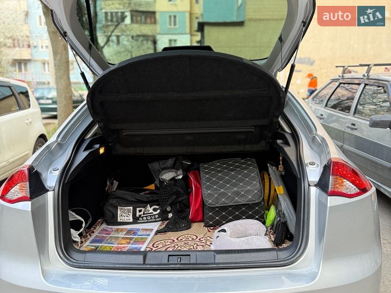 Лифтбек Renault Laguna 2011 в Одессе