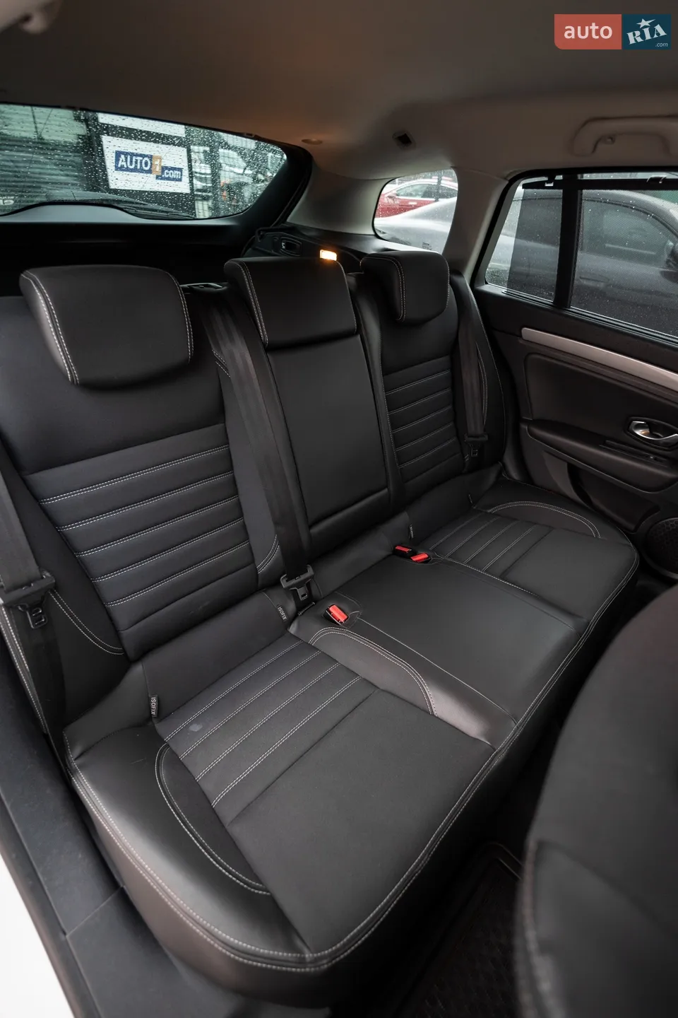 2012 Renault Laguna - мініатюра 44