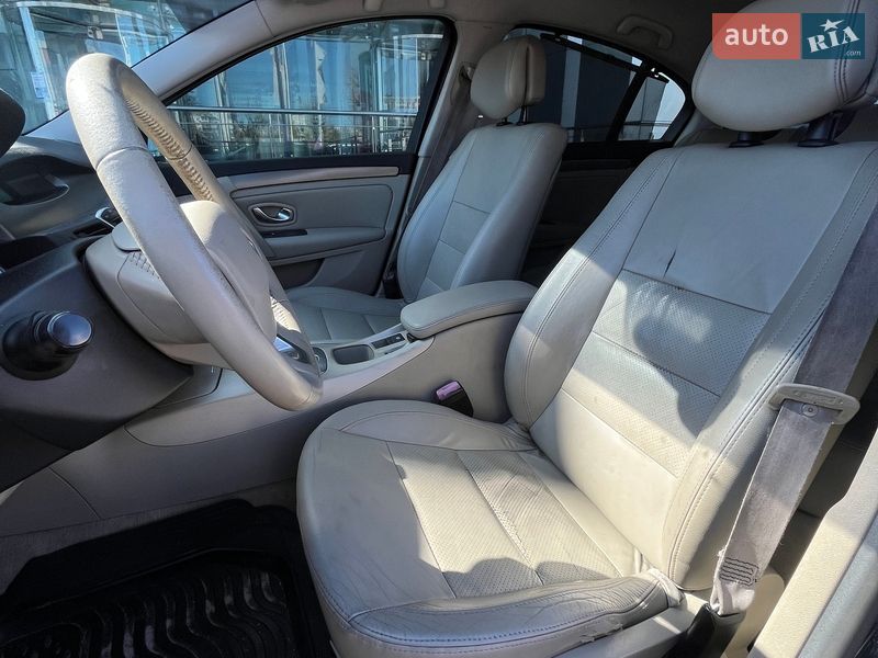 Лифтбек Renault Laguna 2008 в Киеве