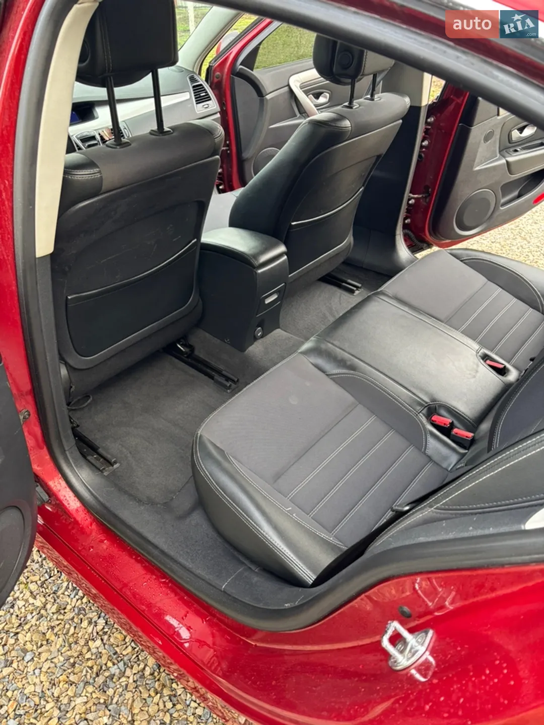 2010 Renault Laguna - мініатюра 15