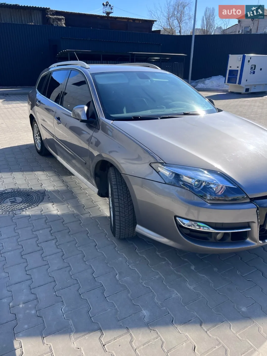 2011 Renault Laguna - мініатюра 2