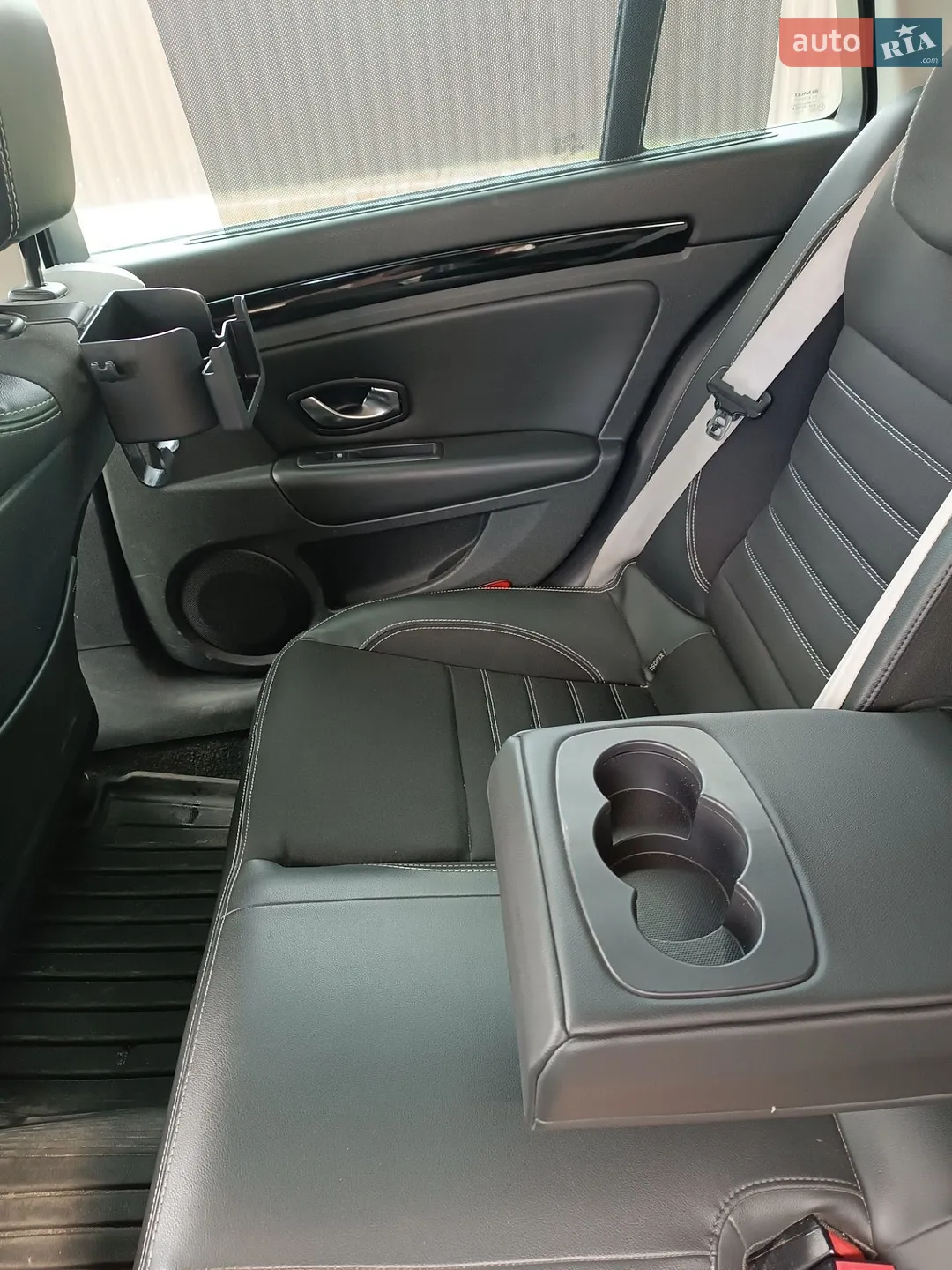 2012 Renault Laguna - мініатюра 27