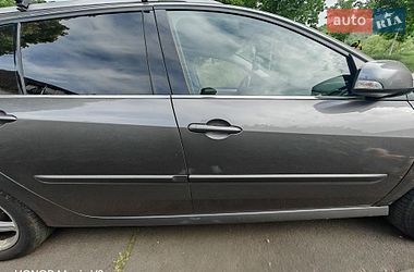 Універсал Renault Laguna 2014 в Черкасах