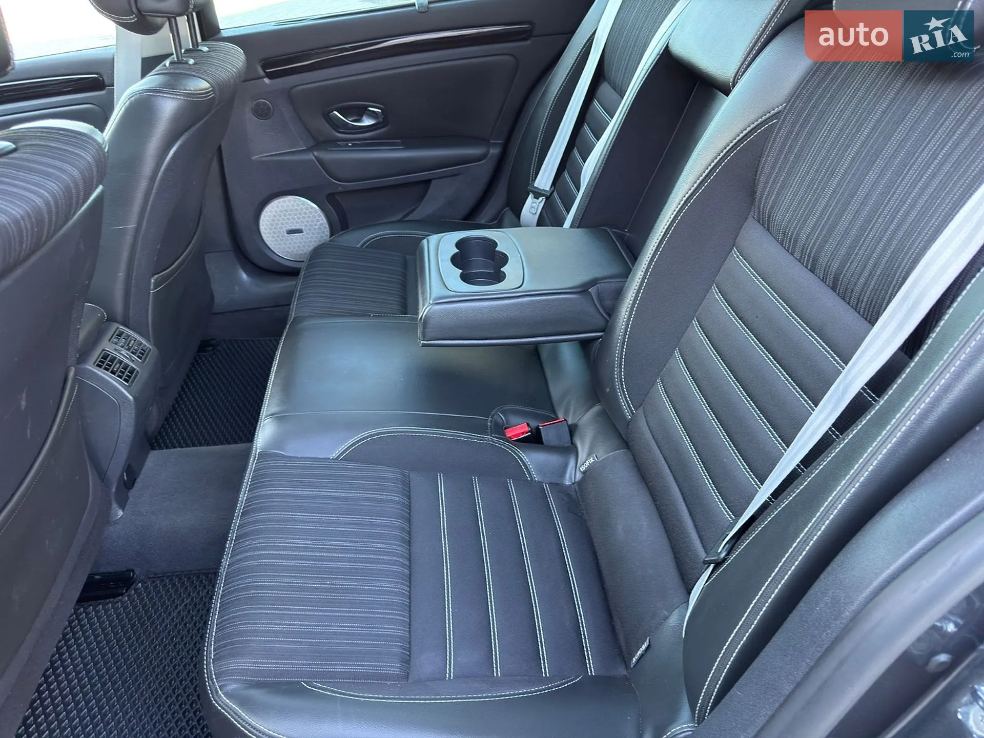 2014 Renault Laguna - мініатюра 26