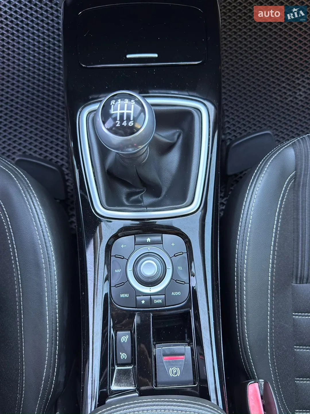 2014 Renault Laguna - мініатюра 45