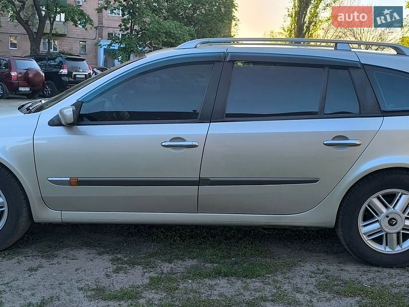 Универсал Renault Laguna 2002 в Харькове