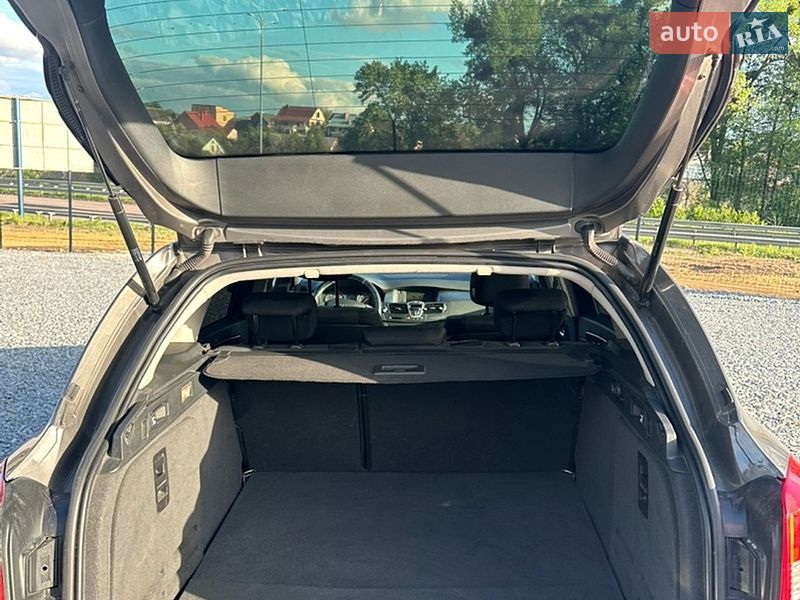 Универсал Renault Laguna 2009 в Ровно
