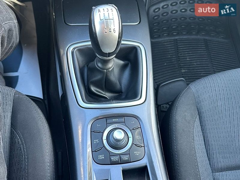 Универсал Renault Laguna 2009 в Ровно