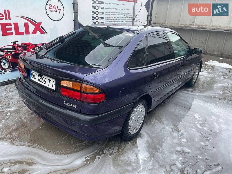 Лифтбек Renault Laguna 1997 в Львове