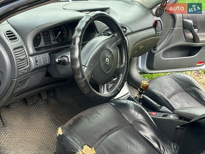 Универсал Renault Laguna 2001 в Барановке