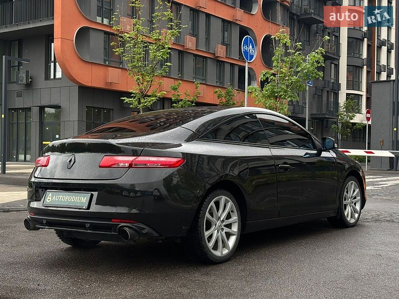 Купе Renault Laguna 2009 в Києві