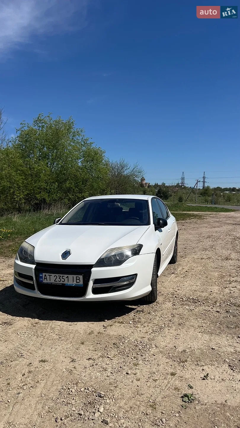 2013 Renault Laguna - фото 1