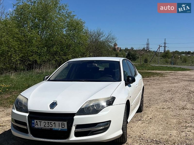 Лифтбек Renault Laguna 2013 в Ивано-Франковске