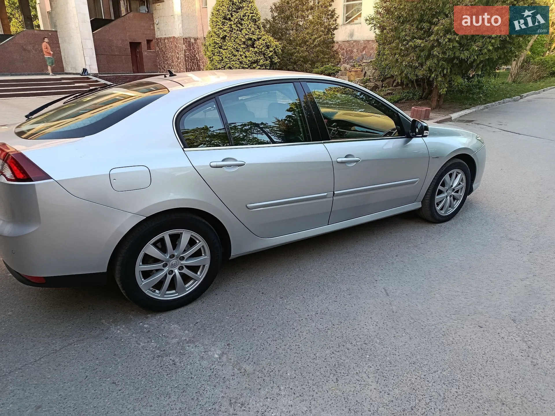 2013 Renault Laguna - фото 1