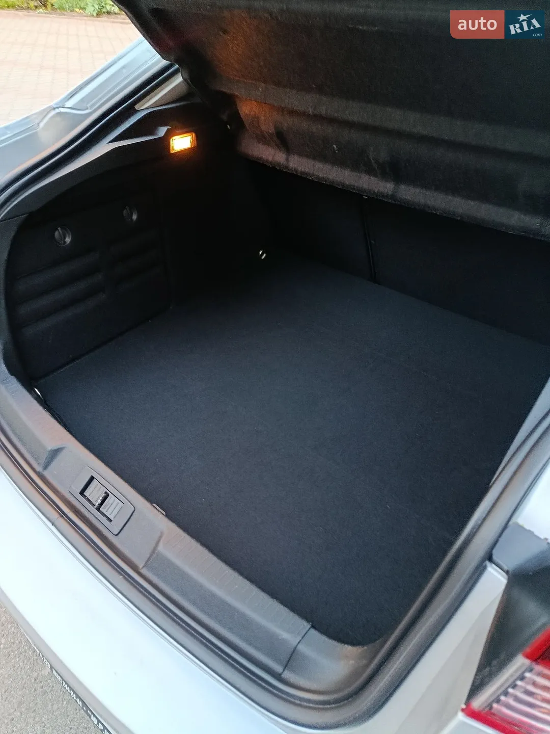 2013 Renault Laguna - мініатюра 32