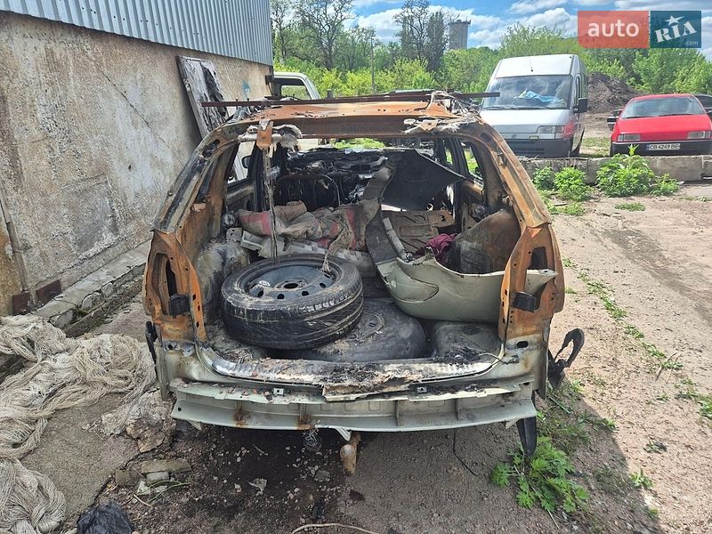 Универсал Renault Laguna 2002 в Чернигове