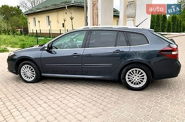 Универсал Renault Laguna 2010 в Остроге