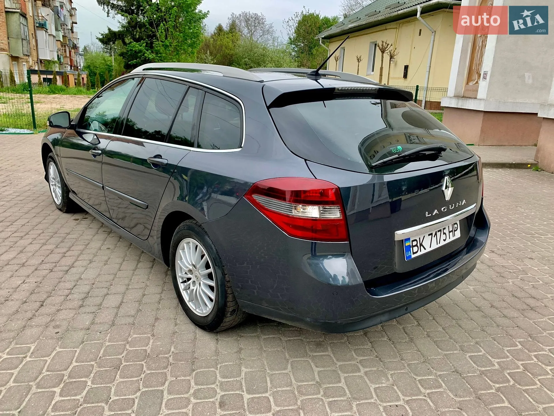 2010 Renault Laguna - мініатюра 7