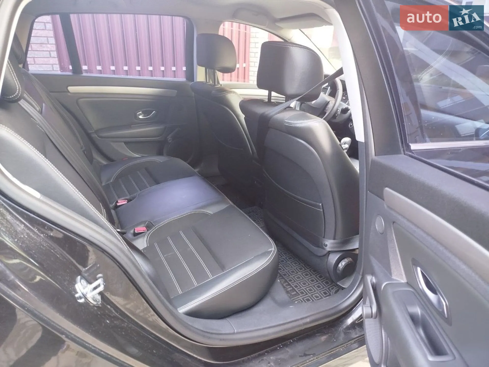 2012 Renault Laguna - мініатюра 19