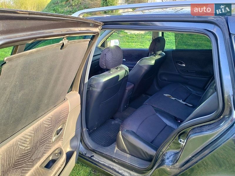 Універсал Renault Laguna 2002 в Дунаївцях