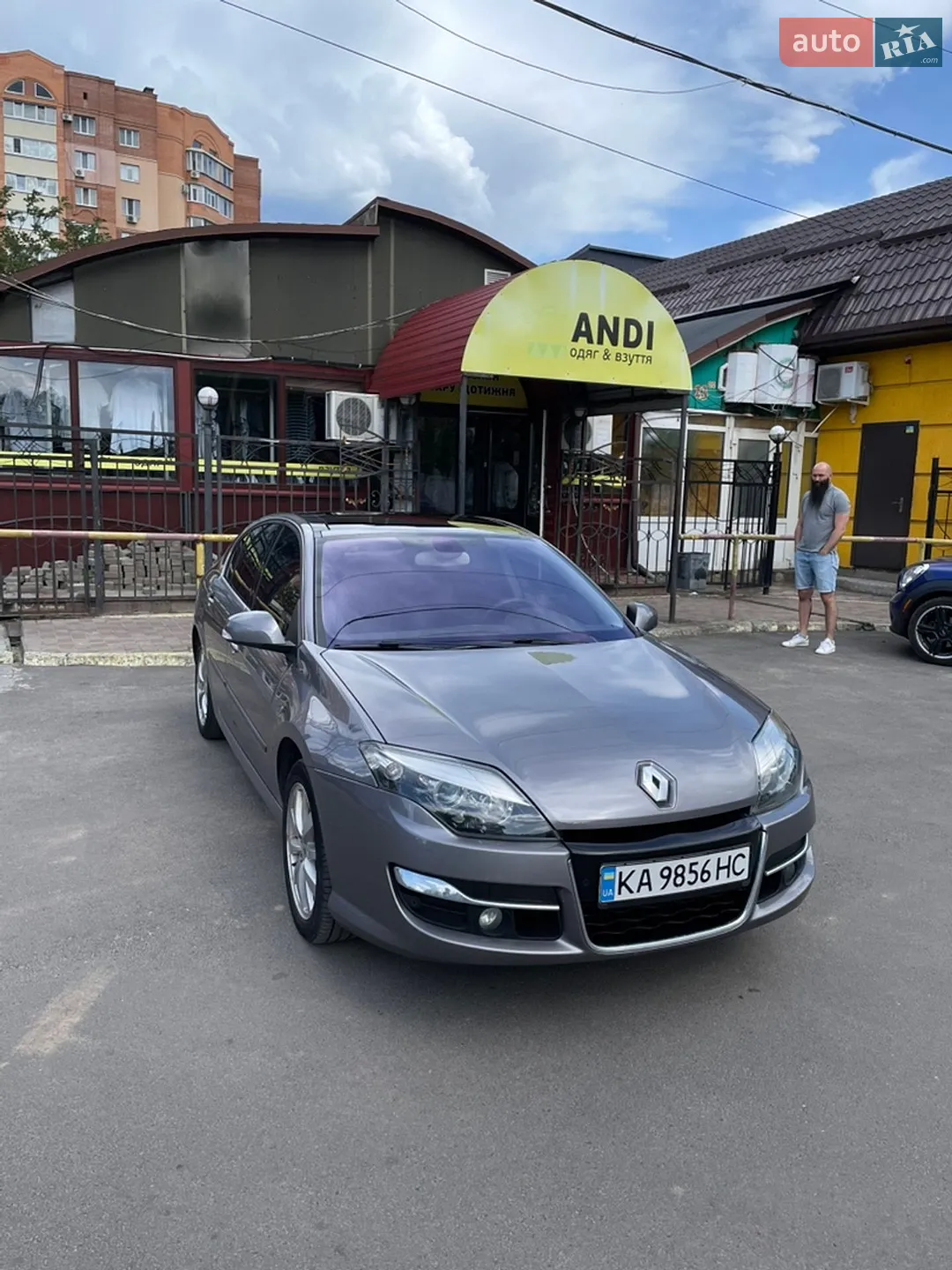 2011 Renault Laguna - фото 1