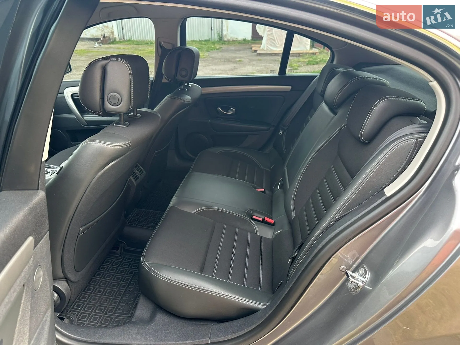 2012 Renault Laguna - мініатюра 19