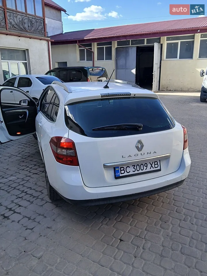2011 Renault Laguna - мініатюра 12