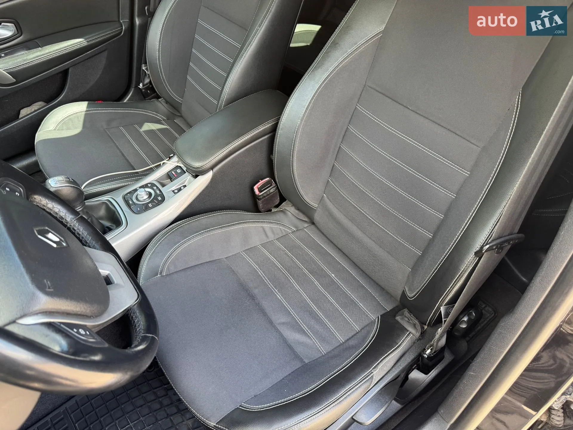 2012 Renault Laguna - мініатюра 13