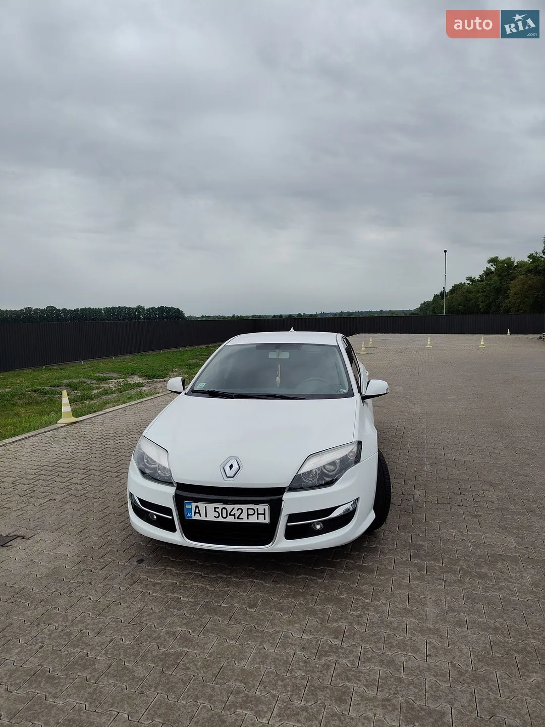 2012 Renault Laguna - фото 1