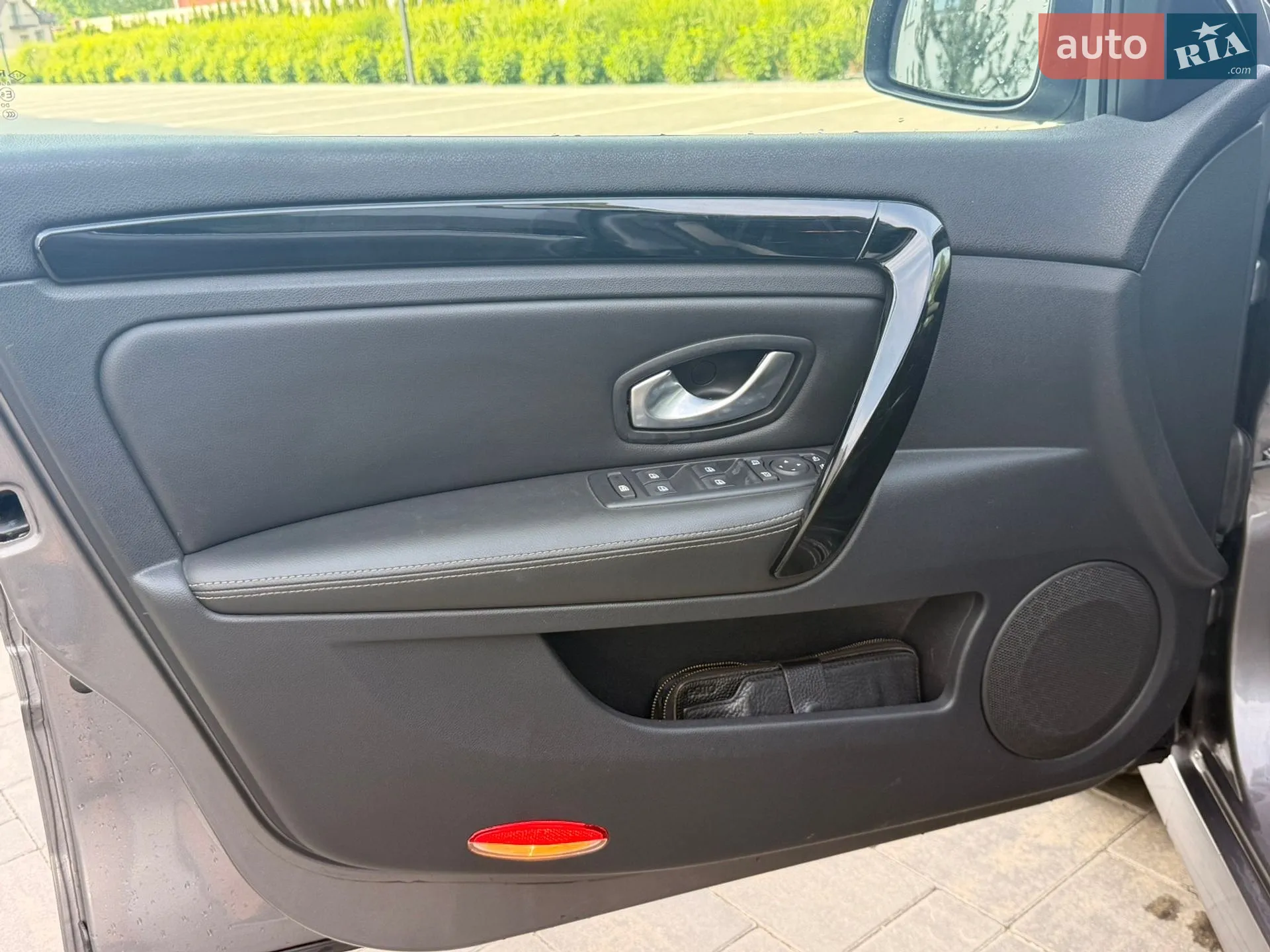 2011 Renault Laguna - мініатюра 10
