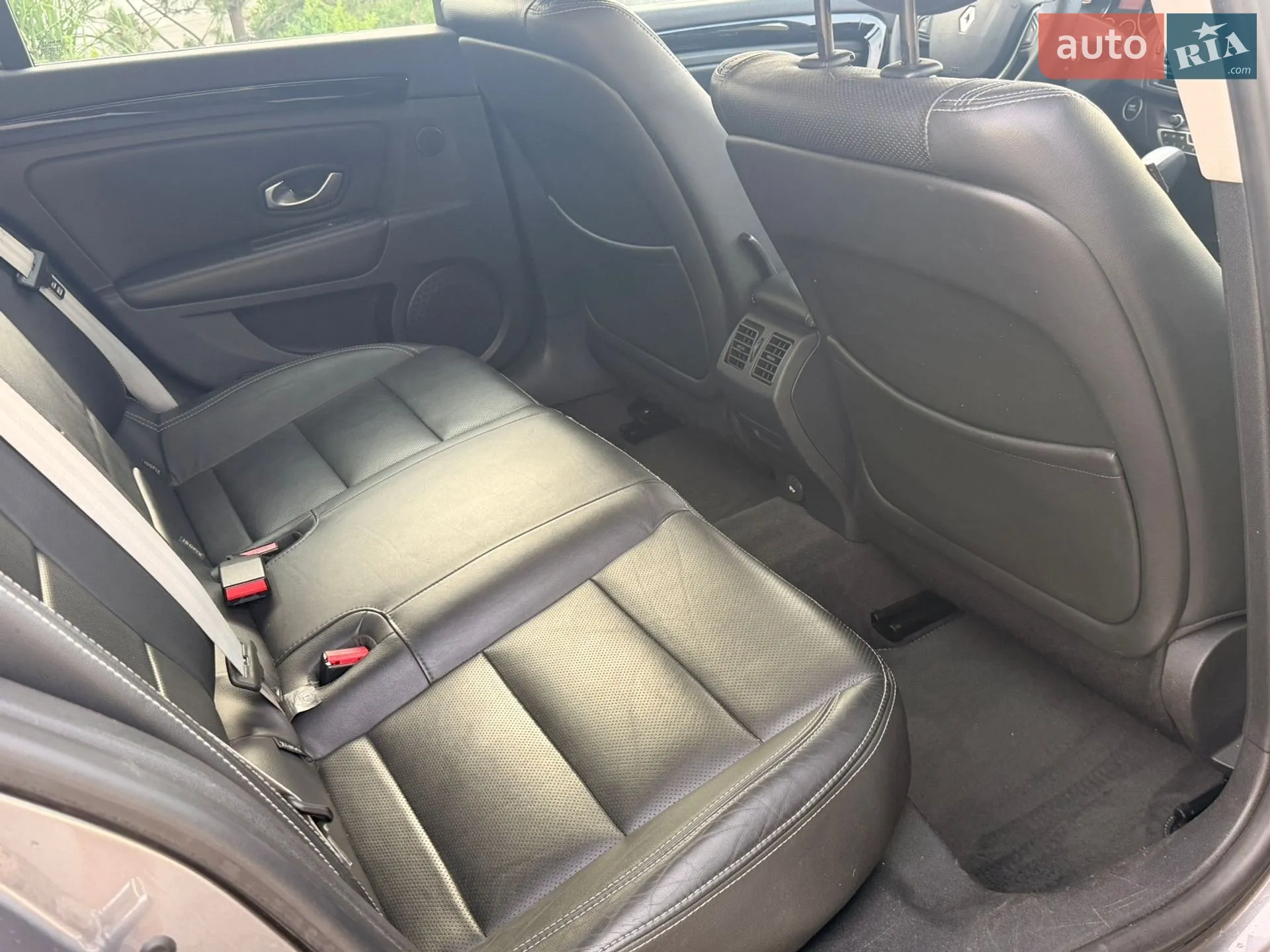 2011 Renault Laguna - мініатюра 15