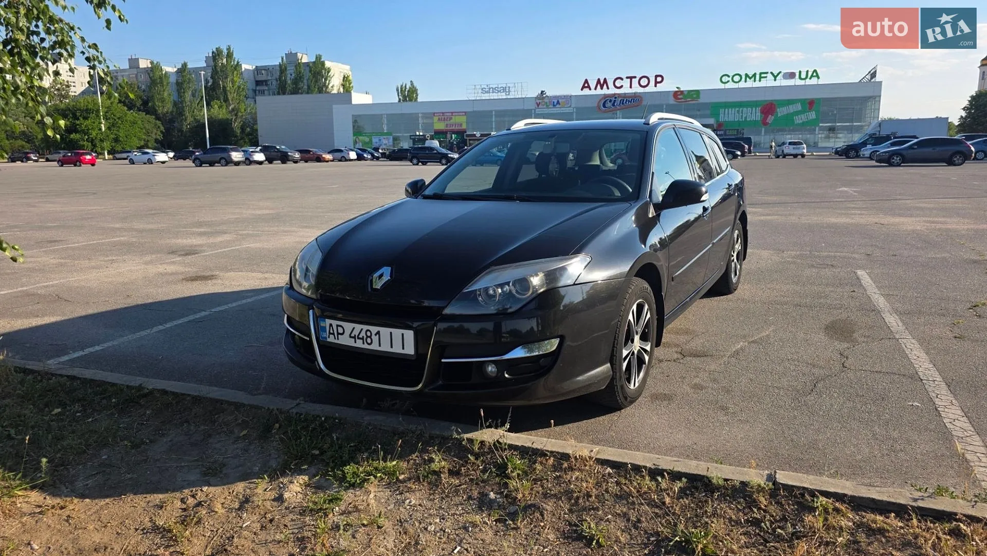 2011 Renault Laguna - фото 1